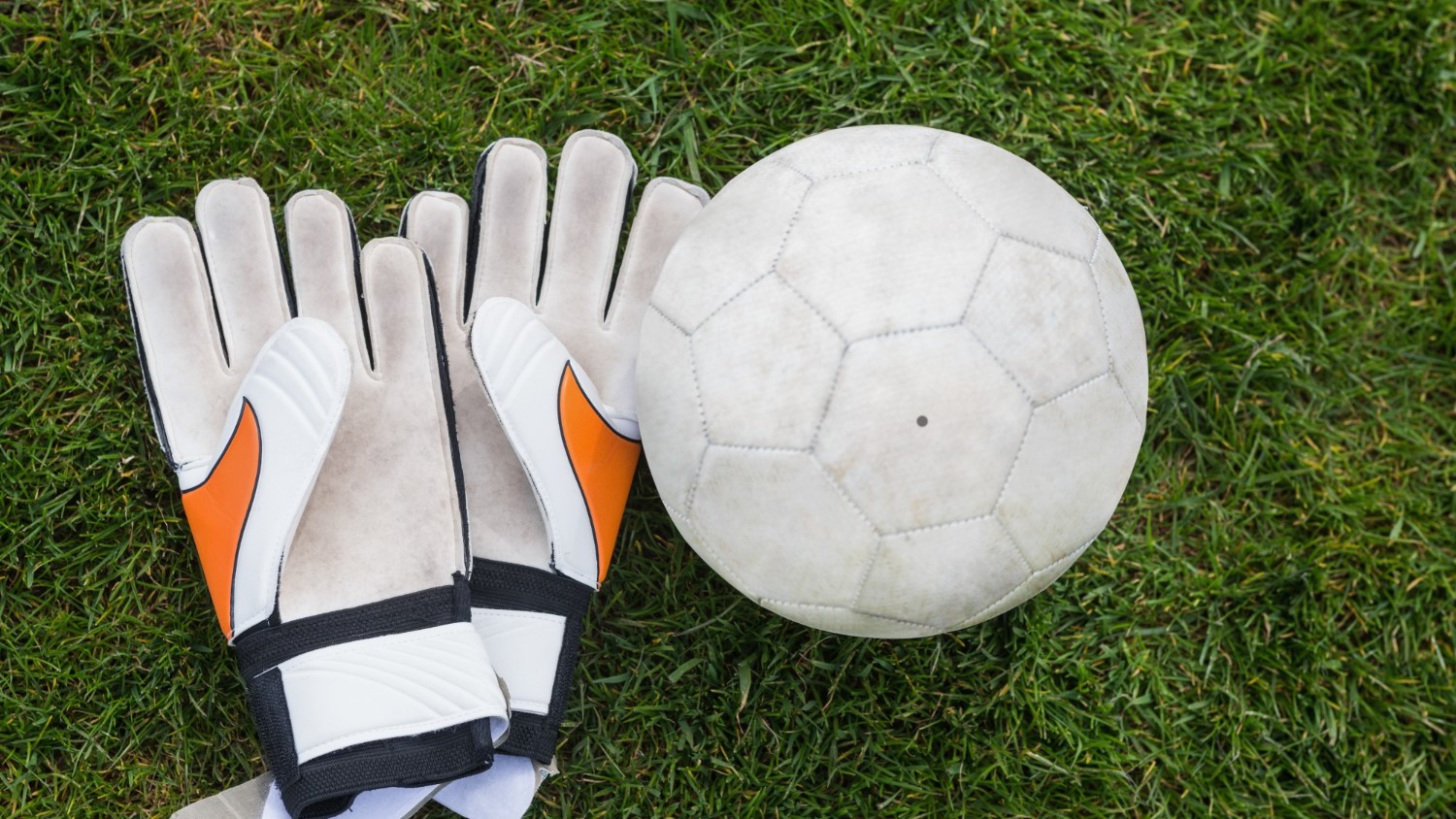¿Cómo elegir guantes de portero: qué buscar?